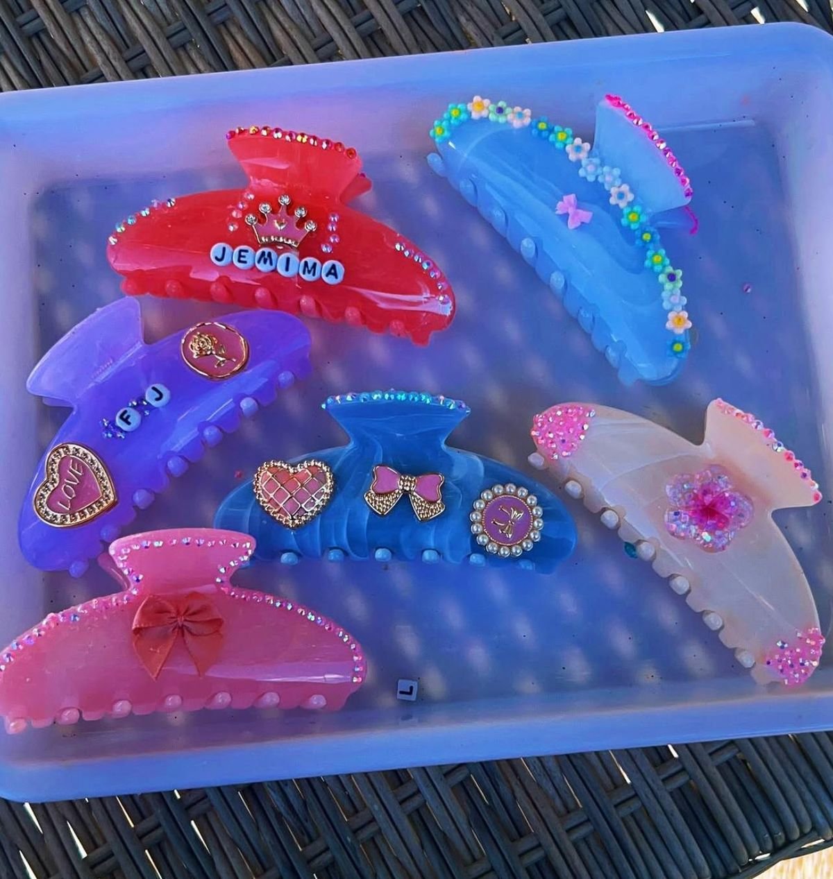 Claw Clip Decorating