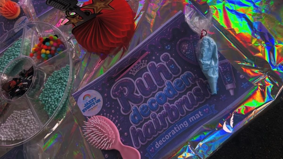 A real photo from a Jazzy Slime party (44)