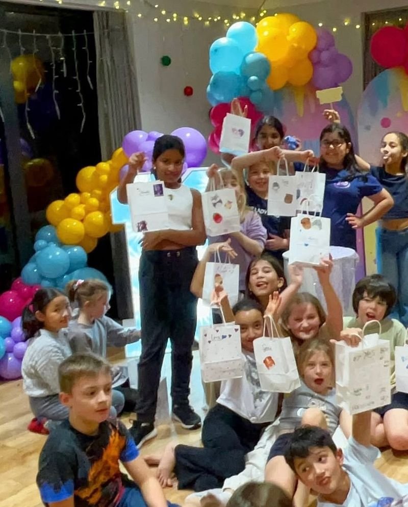 A real photo from a Jazzy Slime party (48)