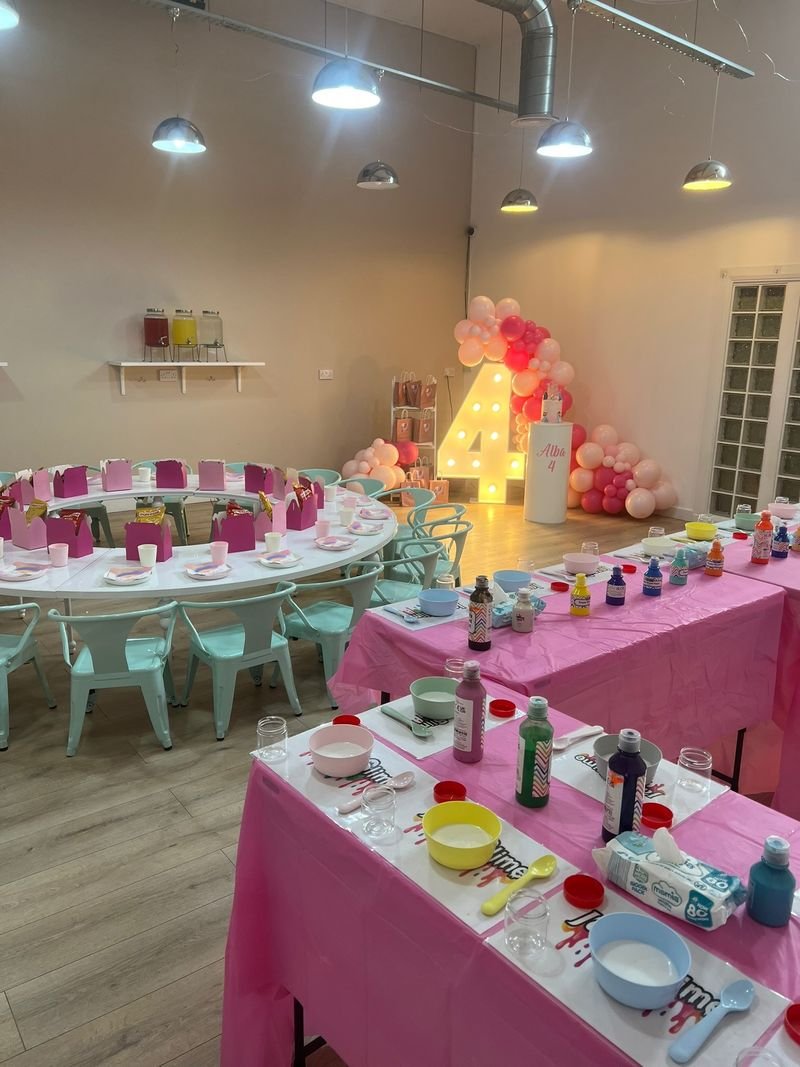 A real photo from a Jazzy Slime party (54)