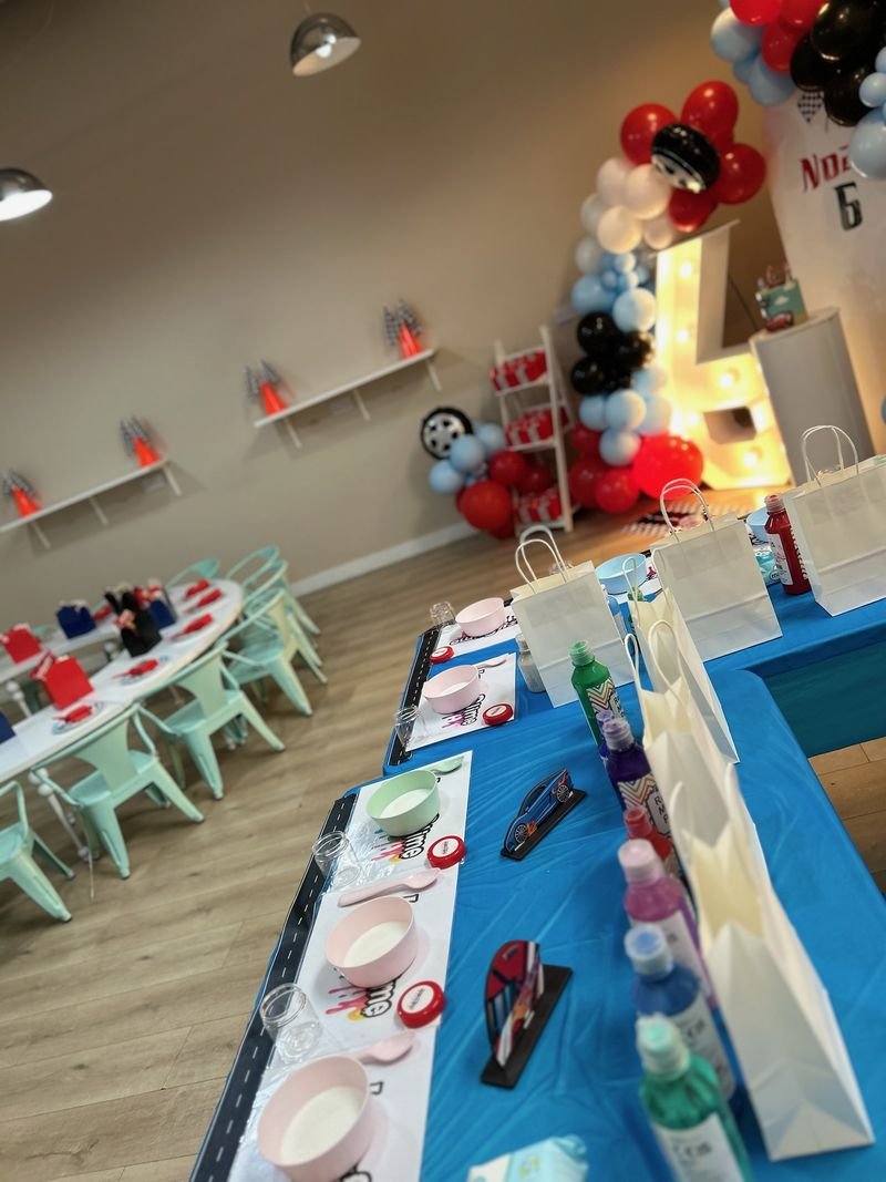 A real photo from a Jazzy Slime party (60)