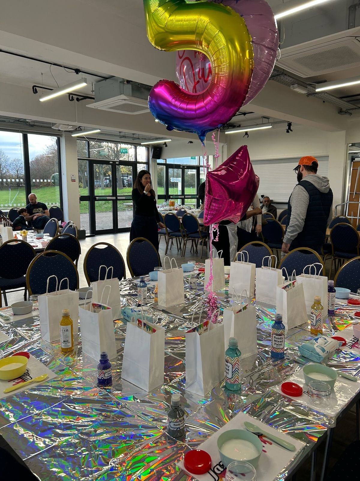 A real Jazzy Slime party setup, styled and ready for guests (11)