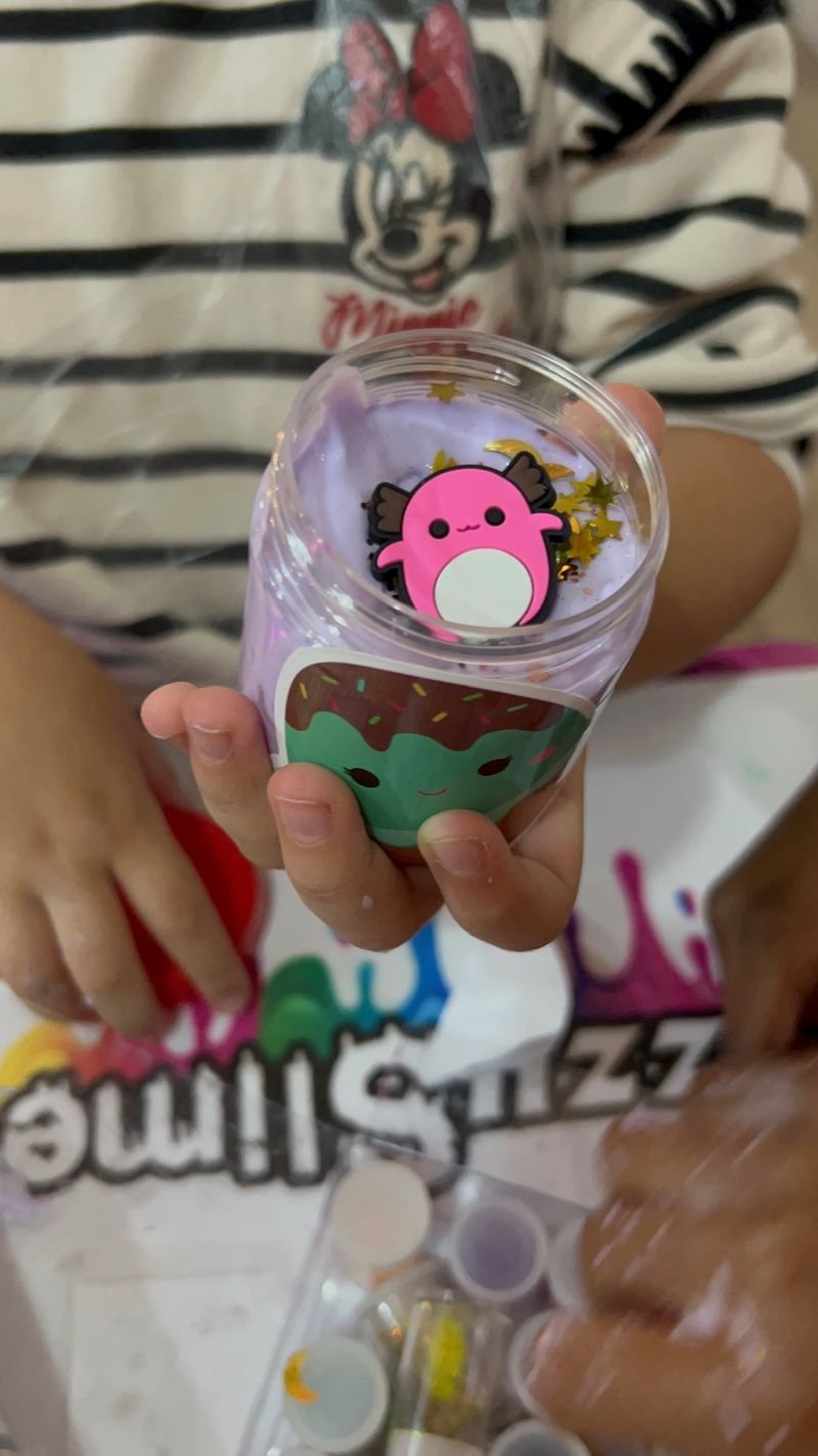 A real photo from a Jazzy Slime party (128)