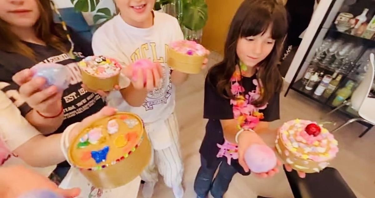 A real photo from a Jazzy Slime party (194)